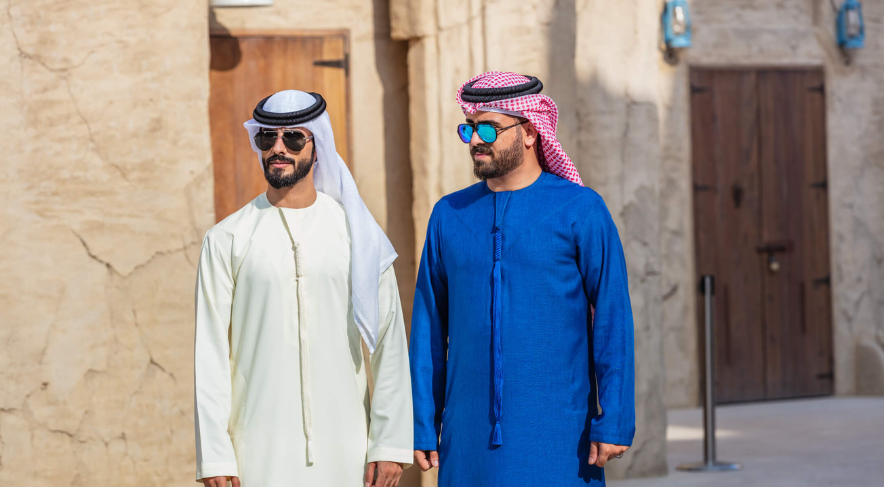 traditional arab clothing men